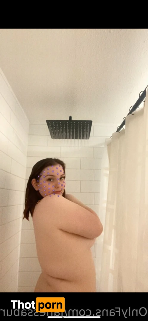 Janessa Burton 16095872