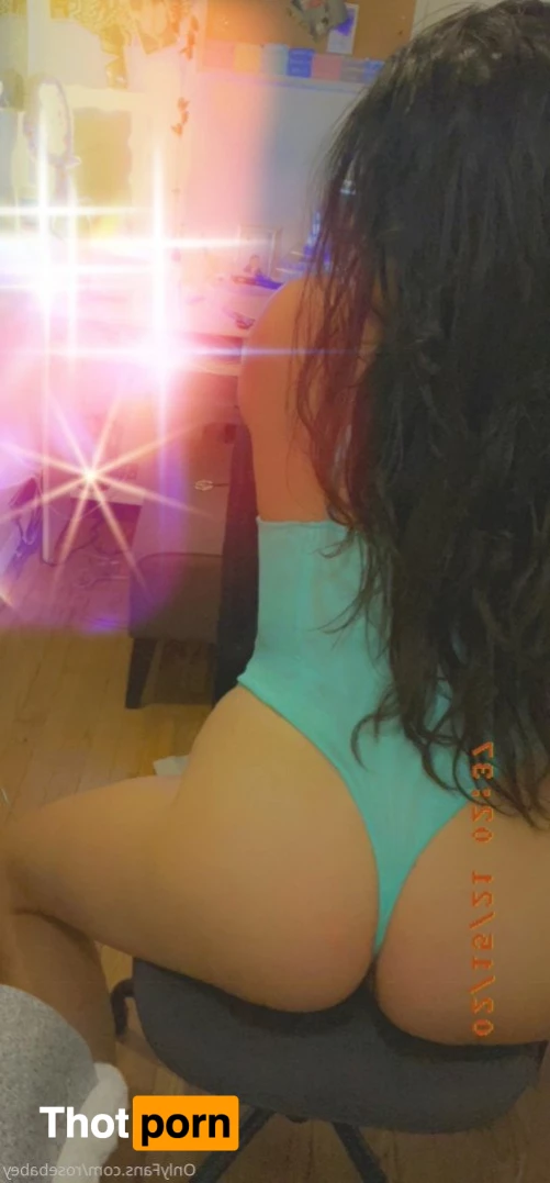 🌹 R O S E 1038761