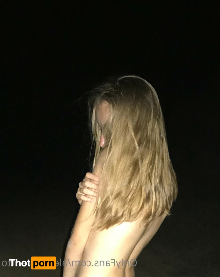 Alexandra Ritto 14769196