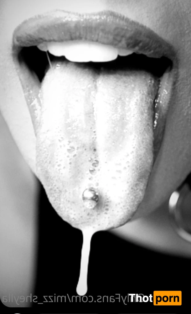 Sheylla Bella 15568426