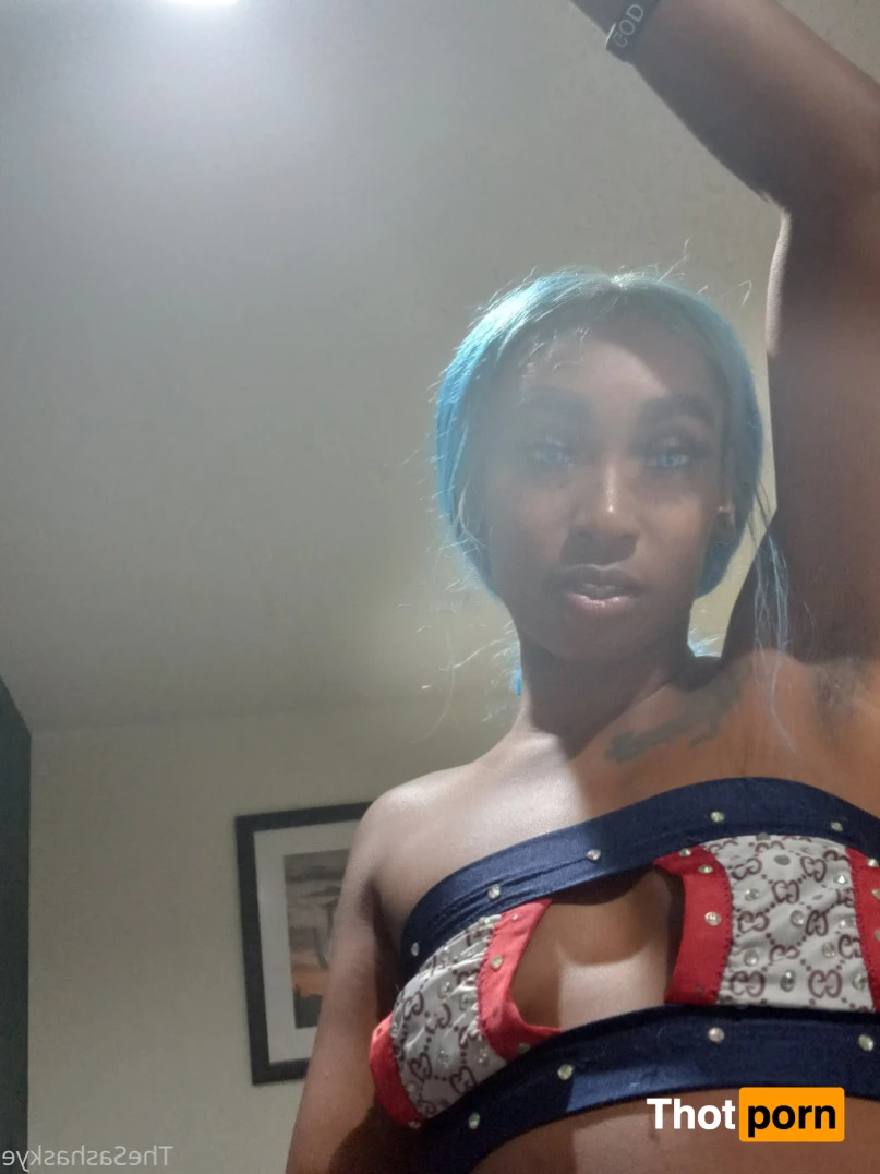 chrissyfoxx 15070581