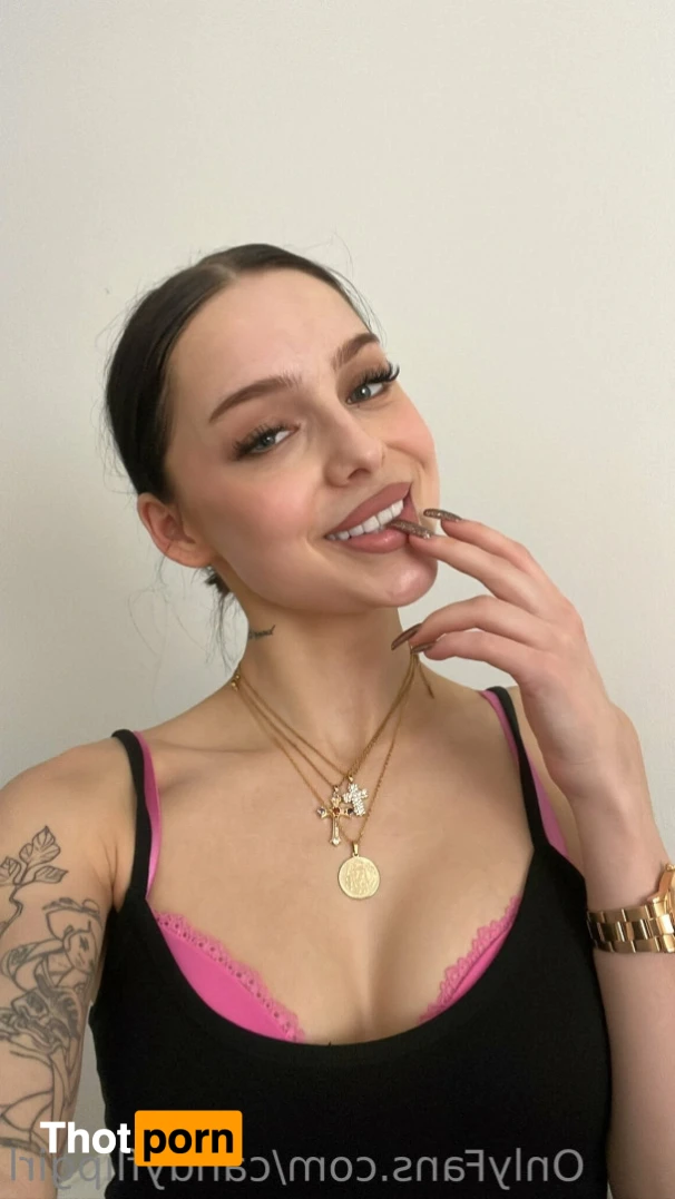 Kristie🖤 15141991