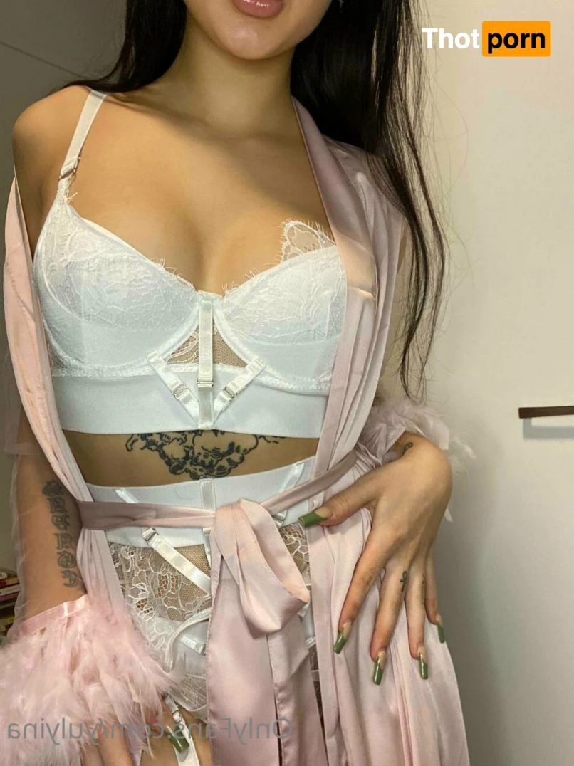 Kristie🖤 15168878