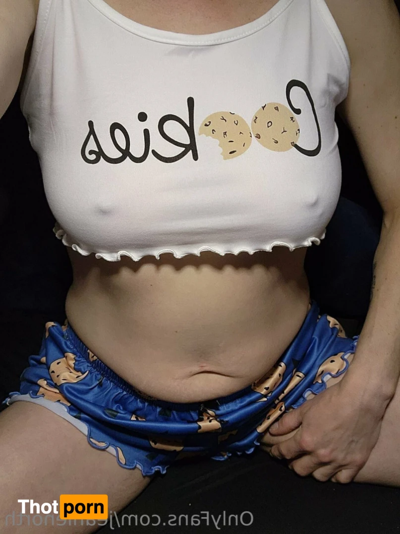 Jeanie North 15334994