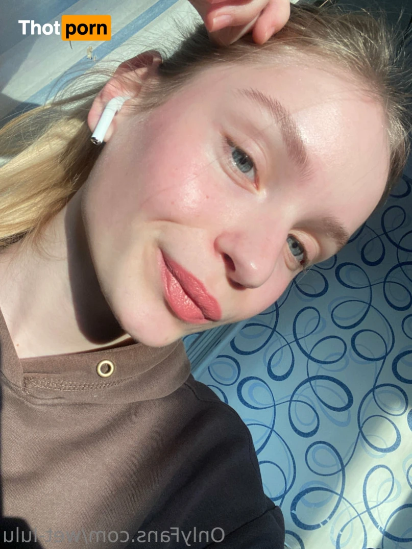 Wet Lulu 💗 15351219