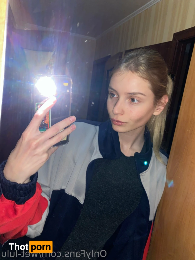 Wet Lulu 💗 15351372