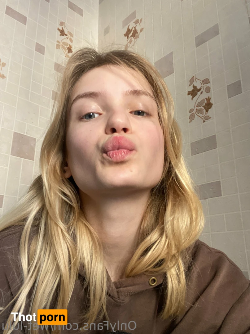 Wet Lulu 💗 15351699