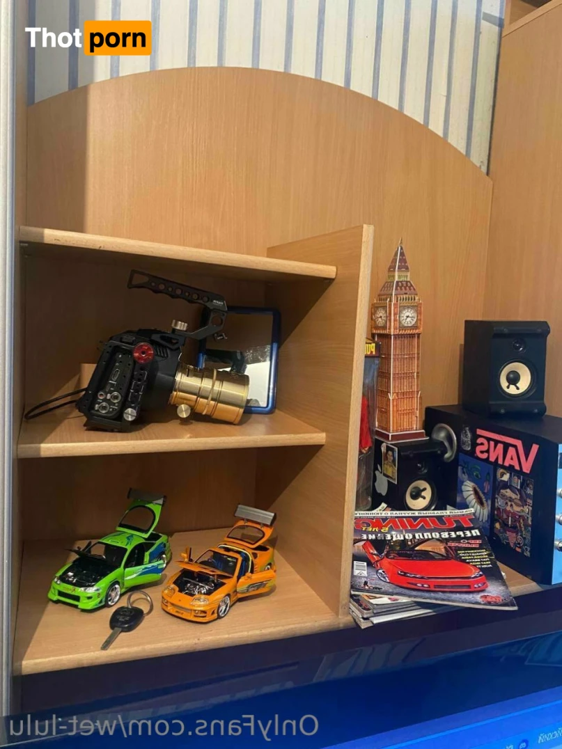 Wet Lulu 💗 15351824