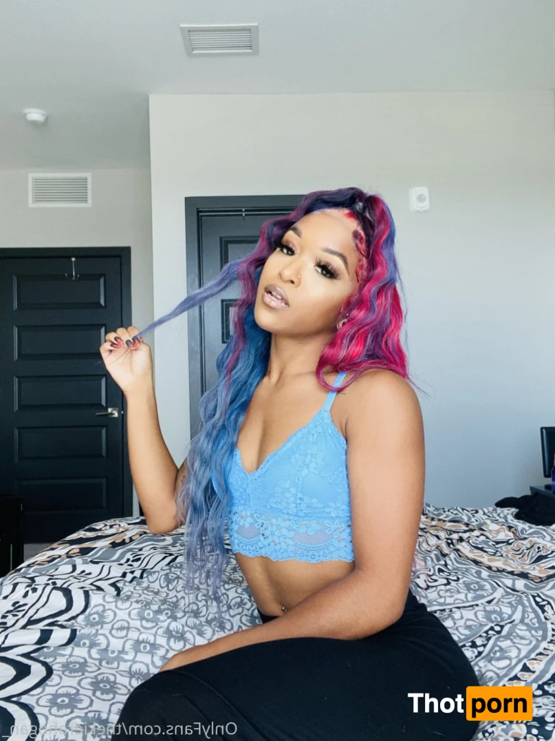 Kiera Hogan 15826294