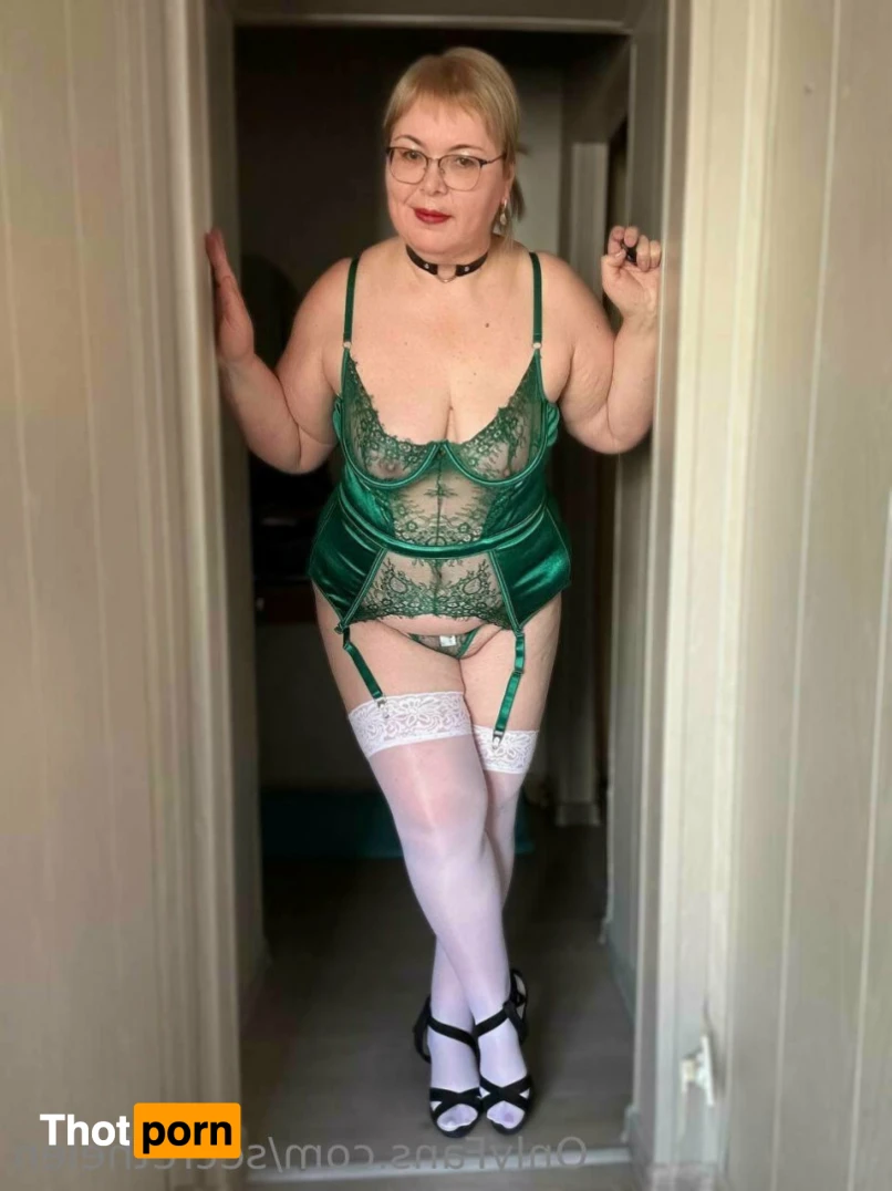 𝐇𝐞𝐥𝐞𝐧 𝐌𝐢𝐥𝐟 𝐨𝐧𝐥𝐢𝐧𝐞 🥵✅ 15986457