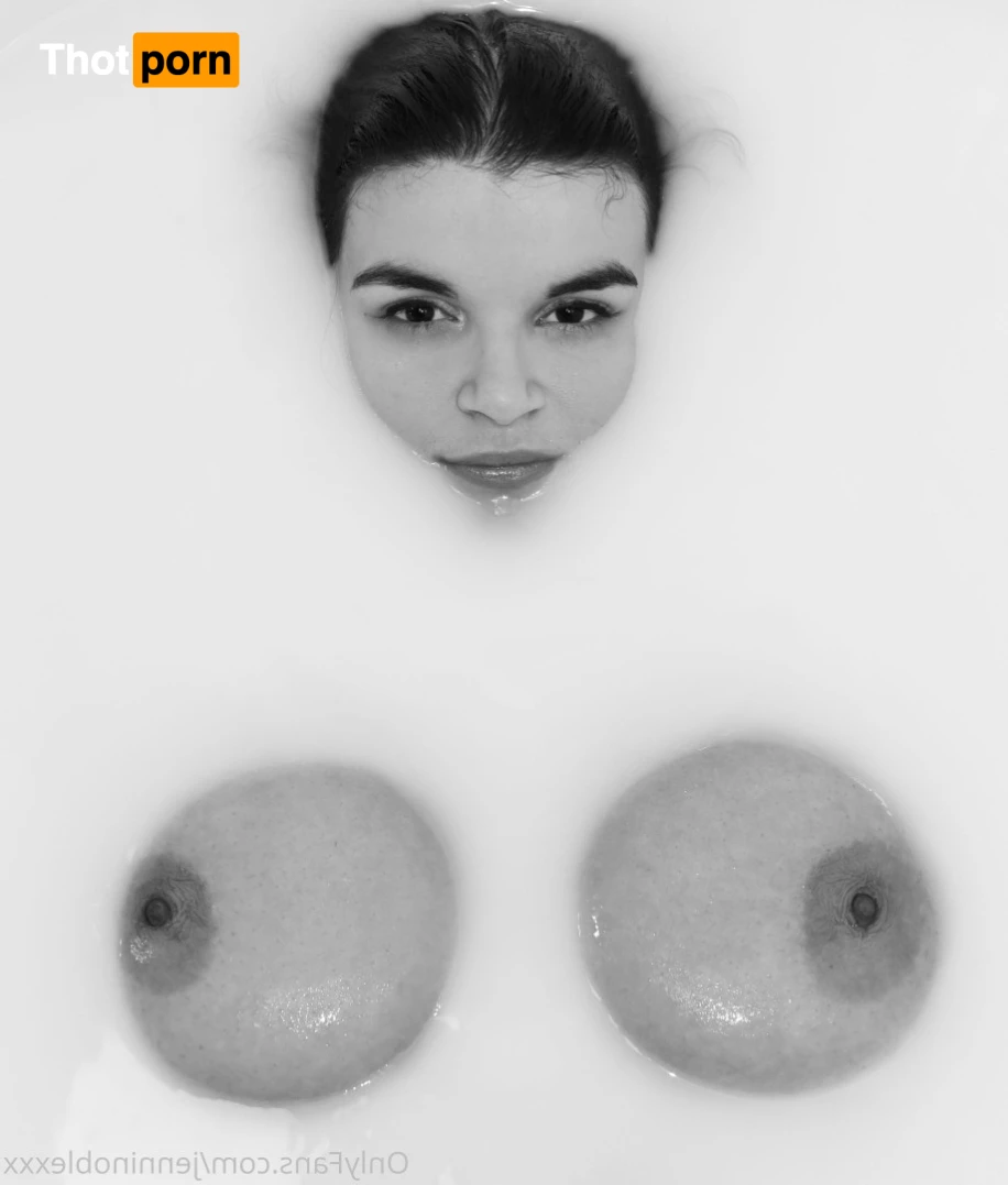 Jenni Noble 16038110