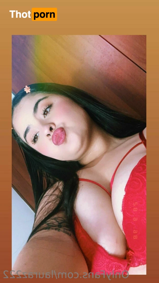 LAURA ♥️ 18Years💍💎 16132910