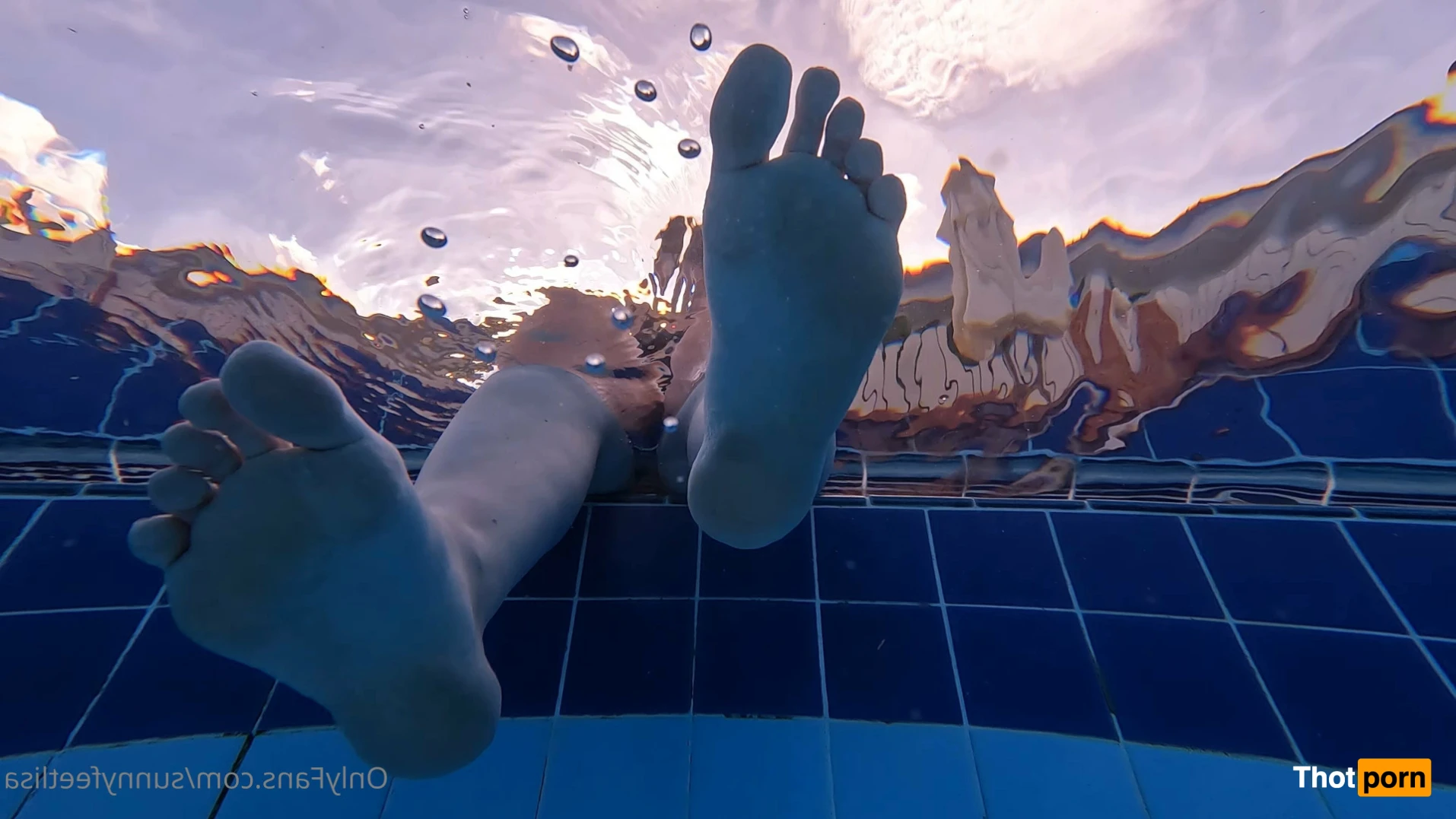 sunnyfeetlisa 16168336