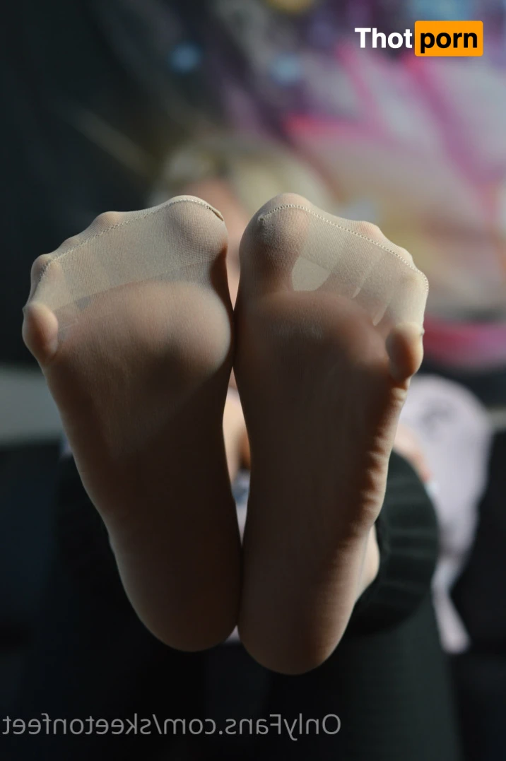 Mr_skeetonfeet 16258082