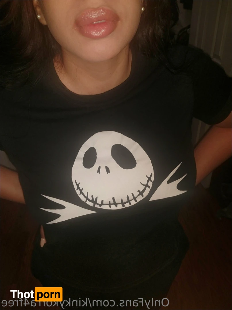 KinkyKorra4Free 16317298