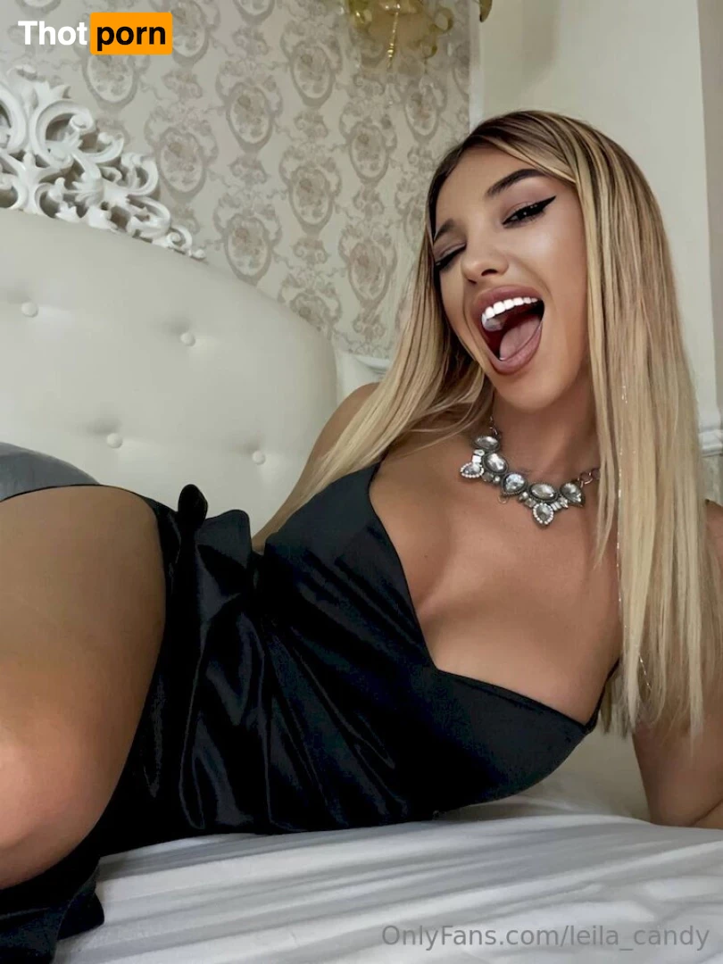 leila_candy 16571229