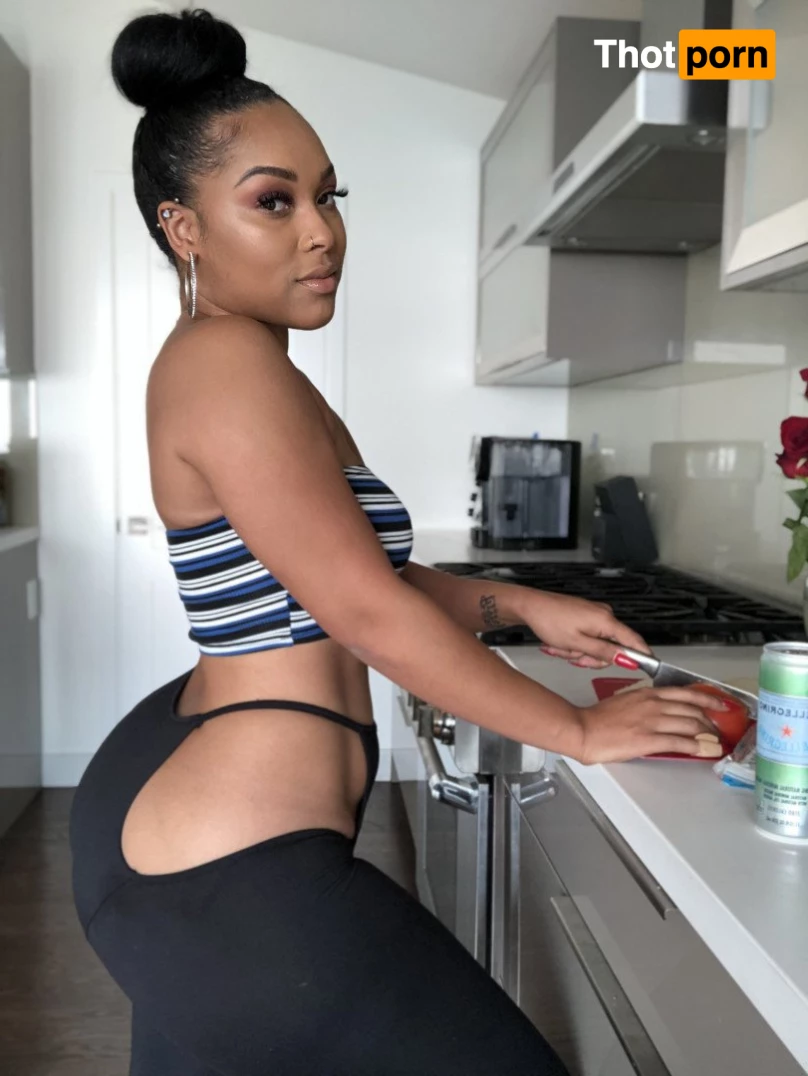 SACHE’ UNCENSORED ❤️‍🔥 1050108