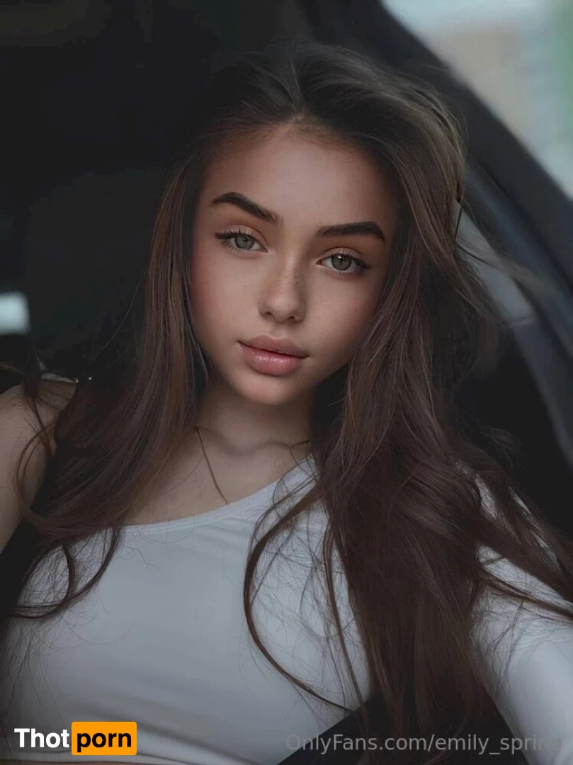 emily_spring 16571358