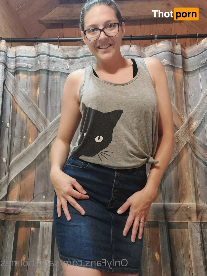 Sadie Holmes 9772525