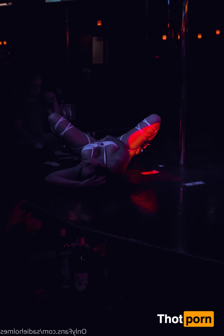 Sadie Holmes 9772676