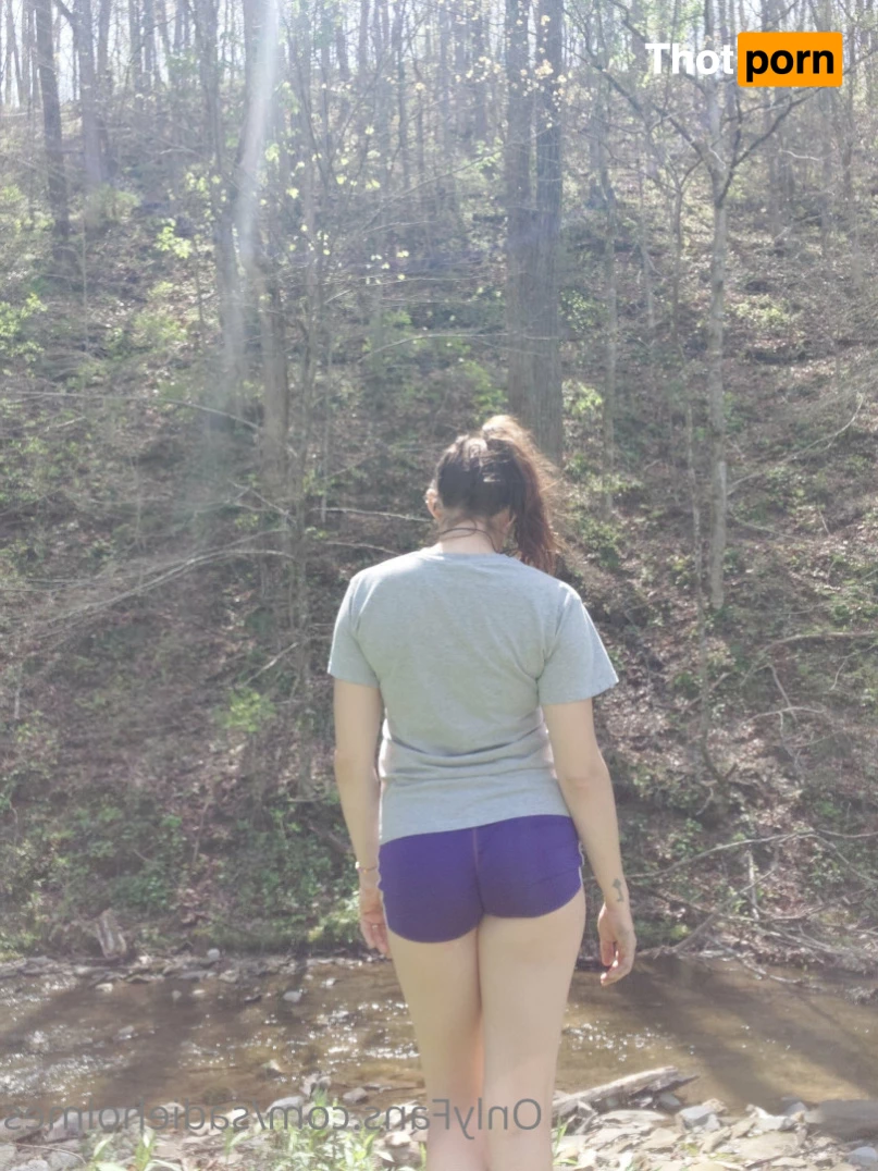 Sadie Holmes 9772703