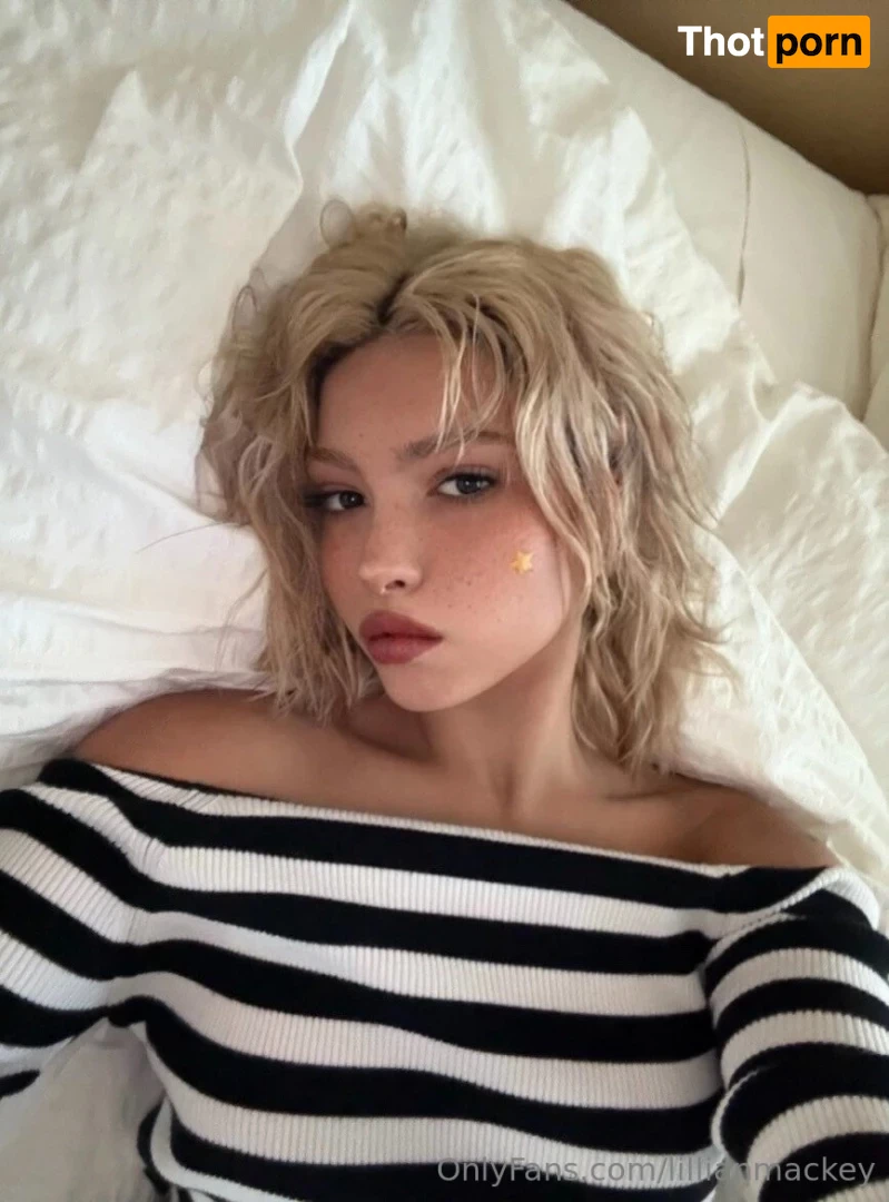 lillianmackey 16572917