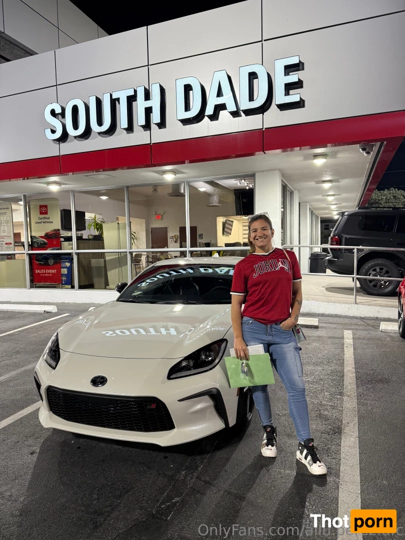 ailu.perez.ufc 16573106