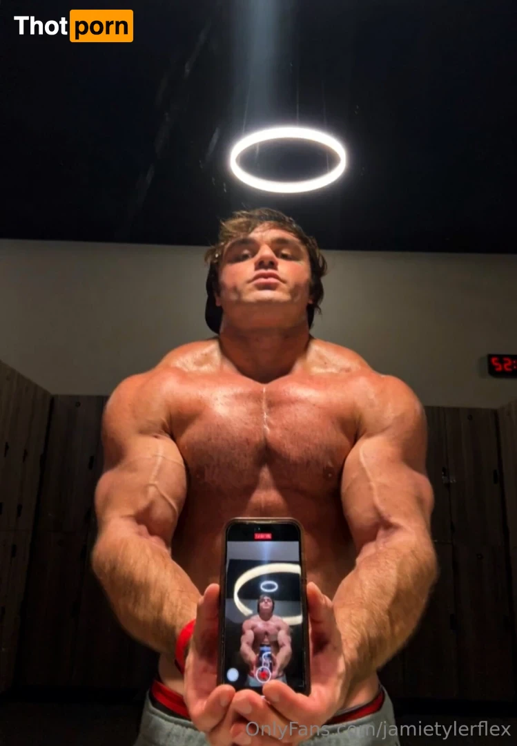 jamietylerflex 16573414