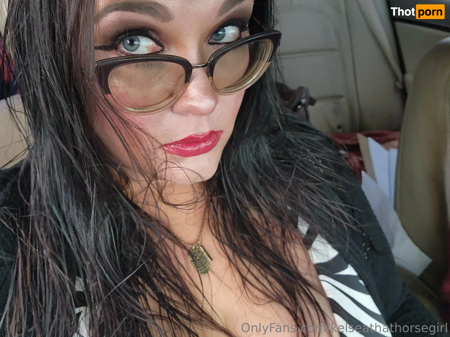 kelseathathorsegirl 16573558