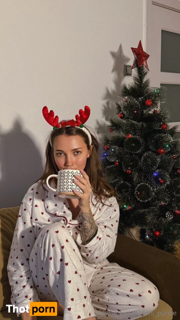 dani_purrre 16573895