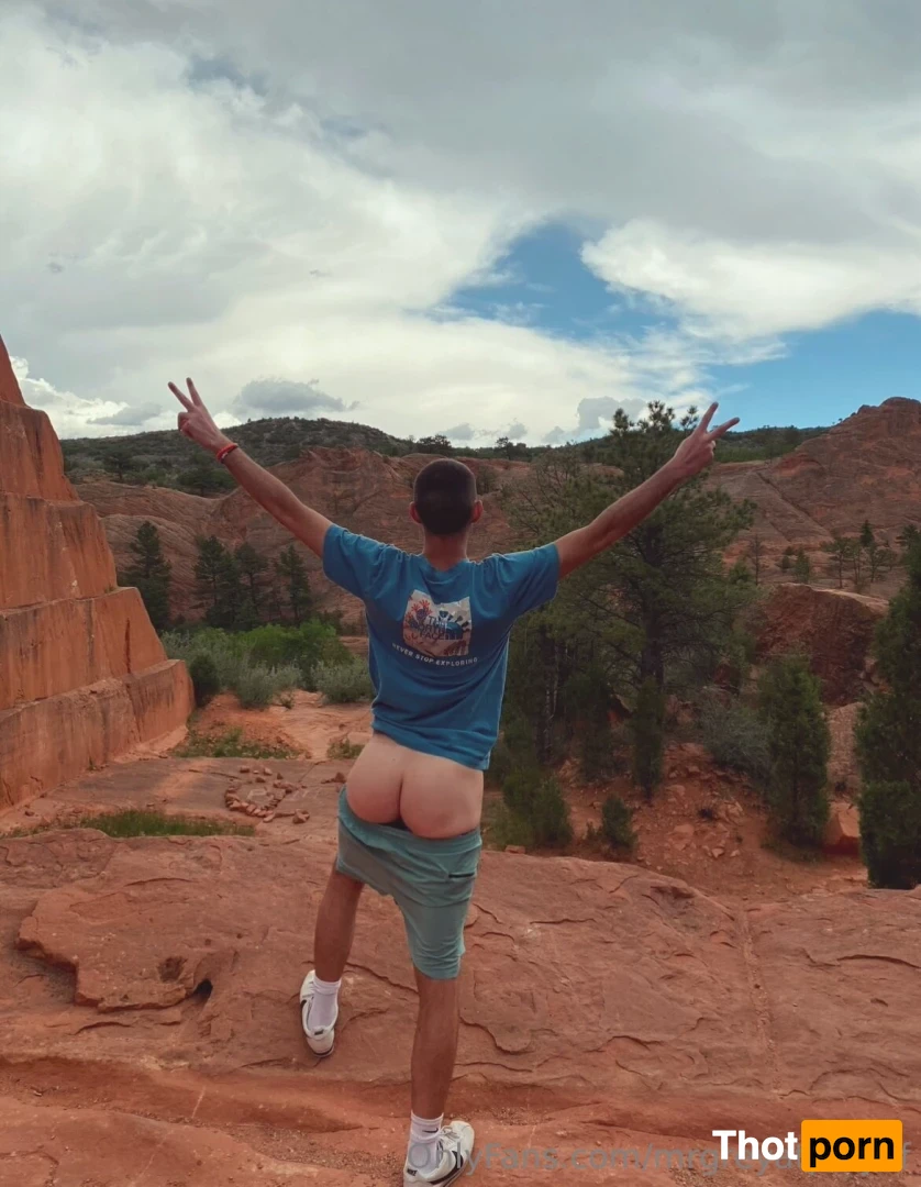 mrgreyatplayof 16574124