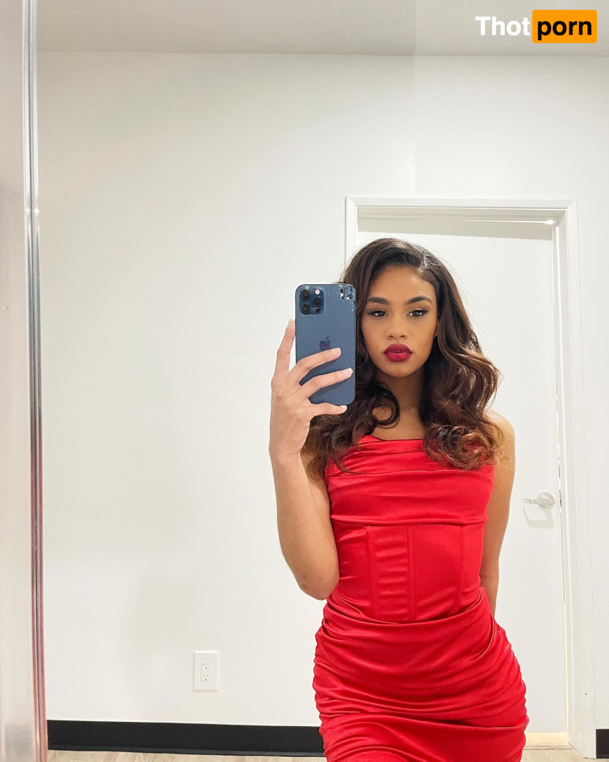 scarlit scandal 16562931