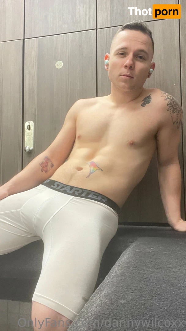 dannywilcoxx 16576754