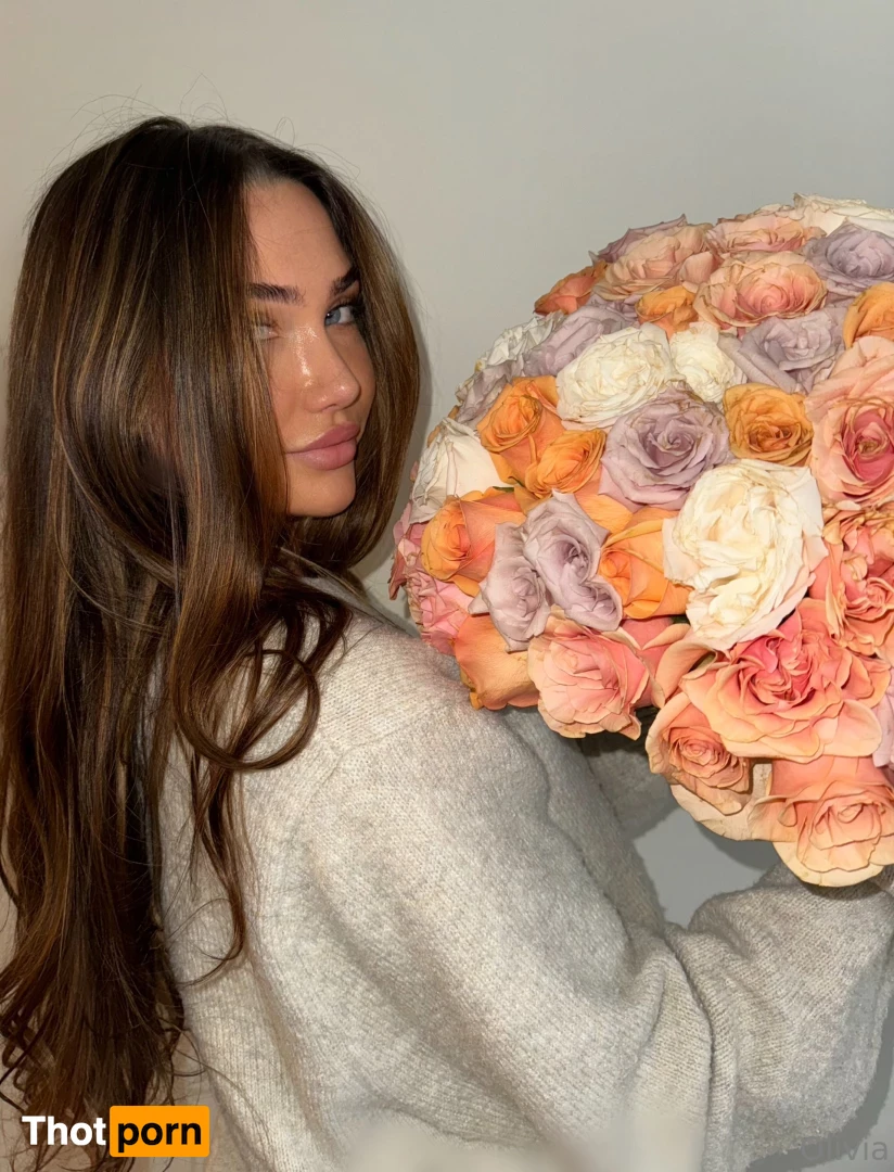 oliviajoann 16576399