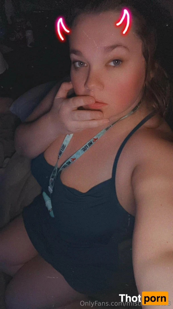 mistresskat93 16577069