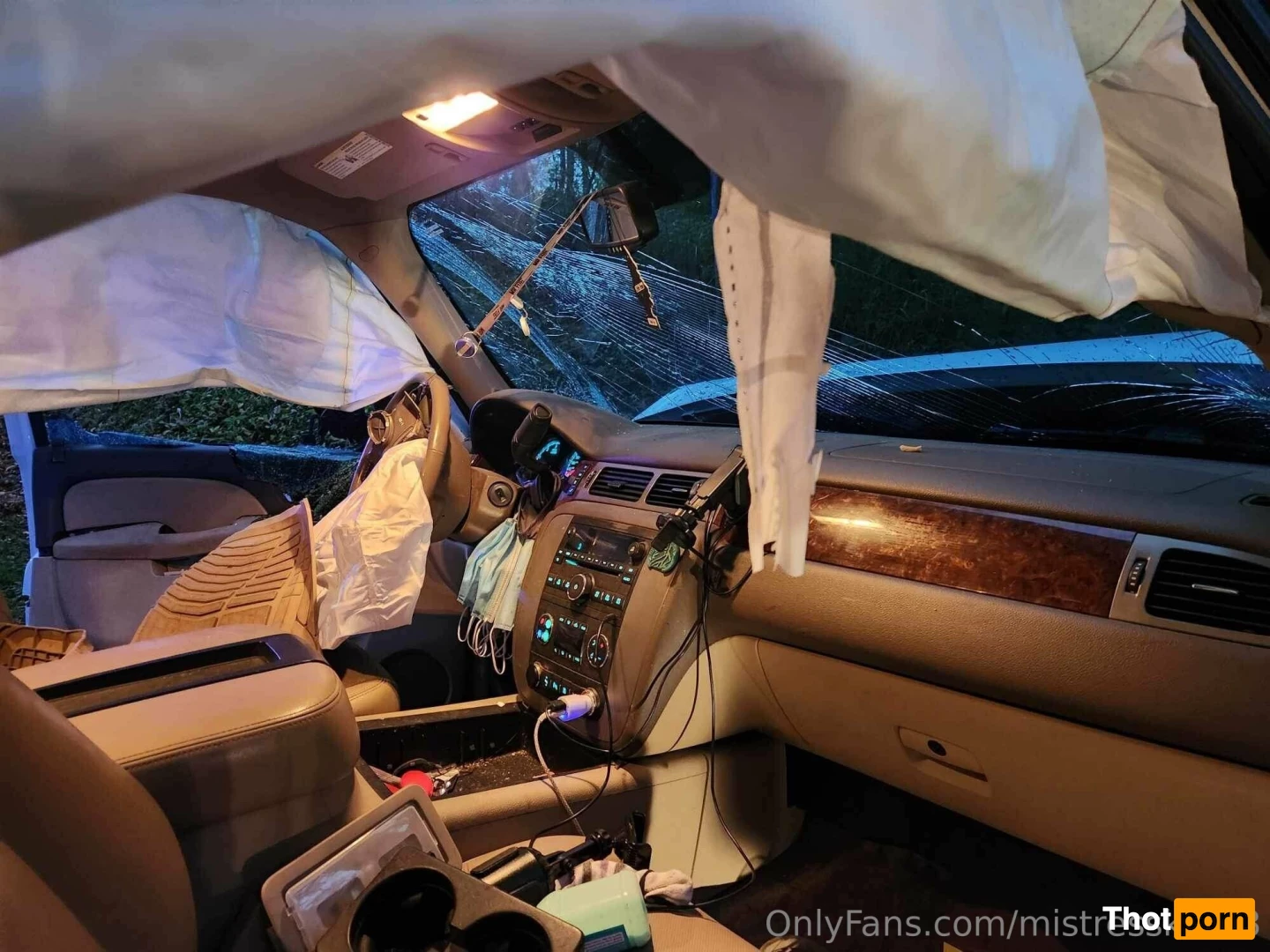 mistresskat93 16577086