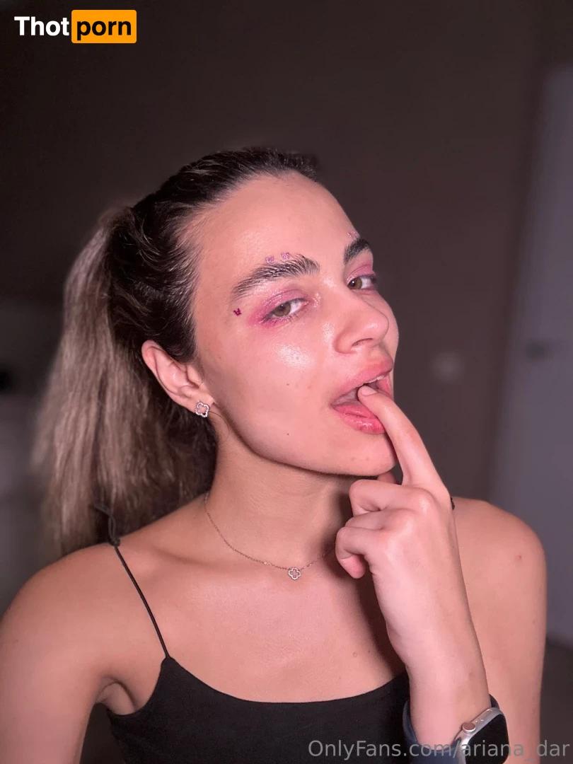 ariana_dar 16577970