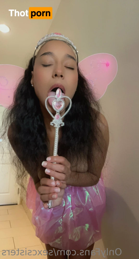 Molly and Mia 6238495