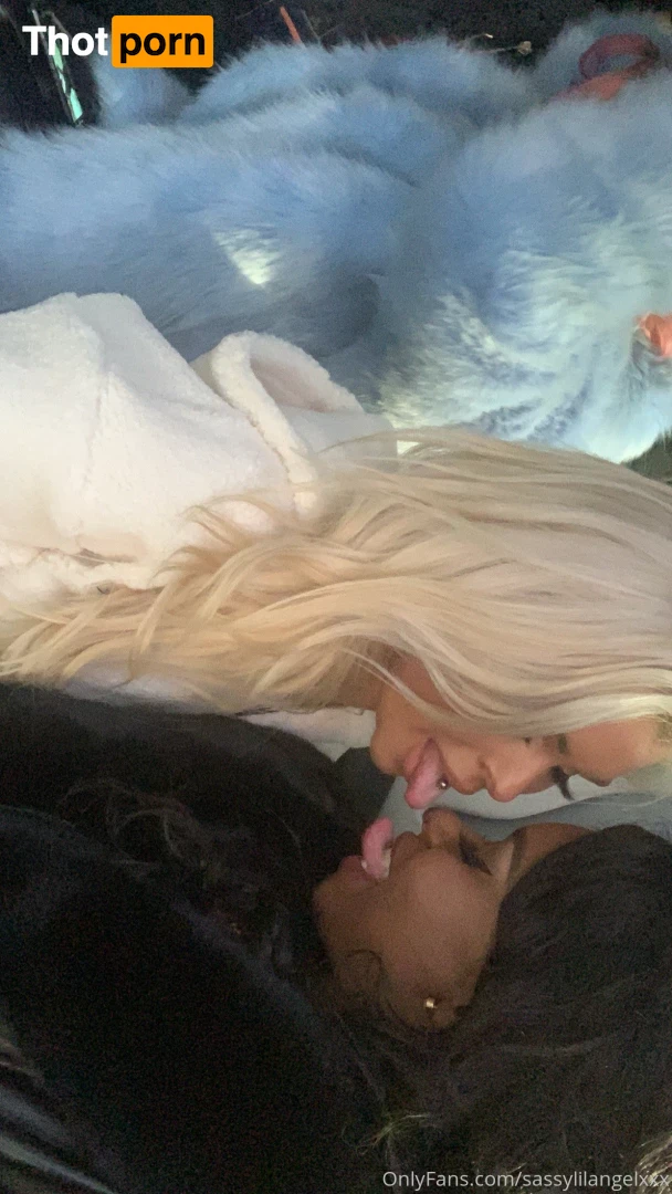 sassylilangelxxx 16578494