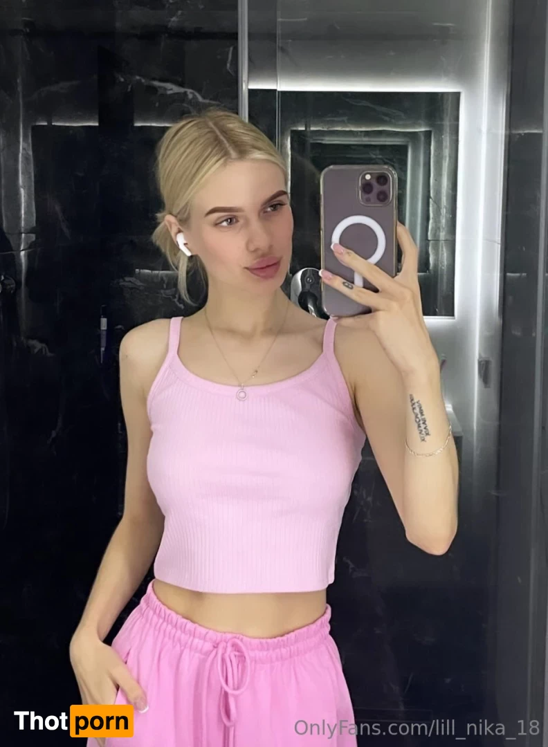 lill_nika_18 16578641