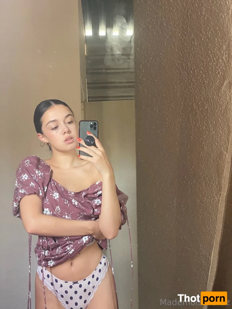 mademoiselleoz 16579086