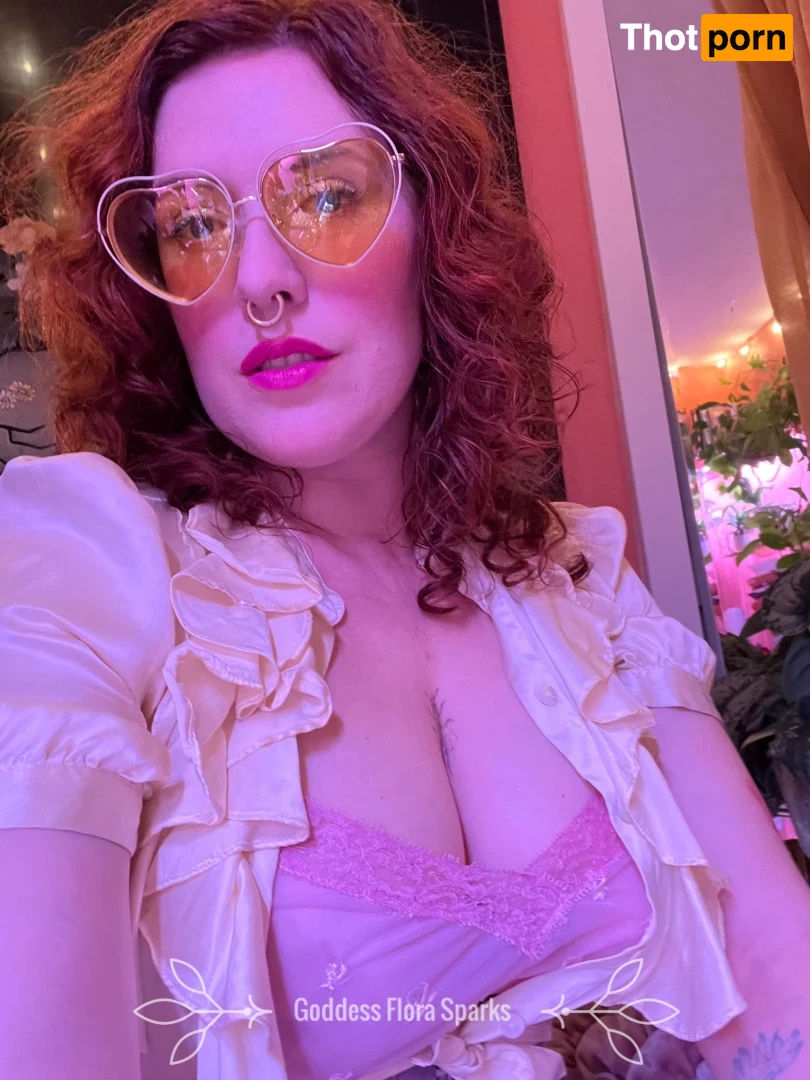 400834560918560768 16579936