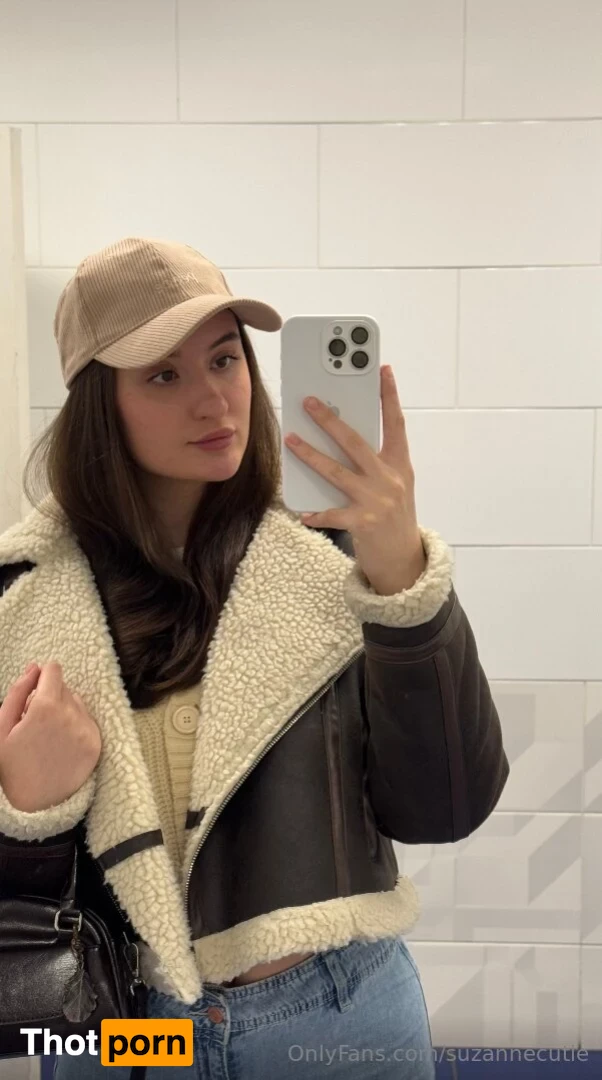 suzannecutie 16580434