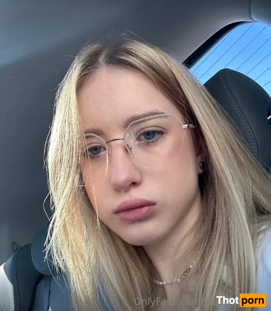 suzannecutie 16580454