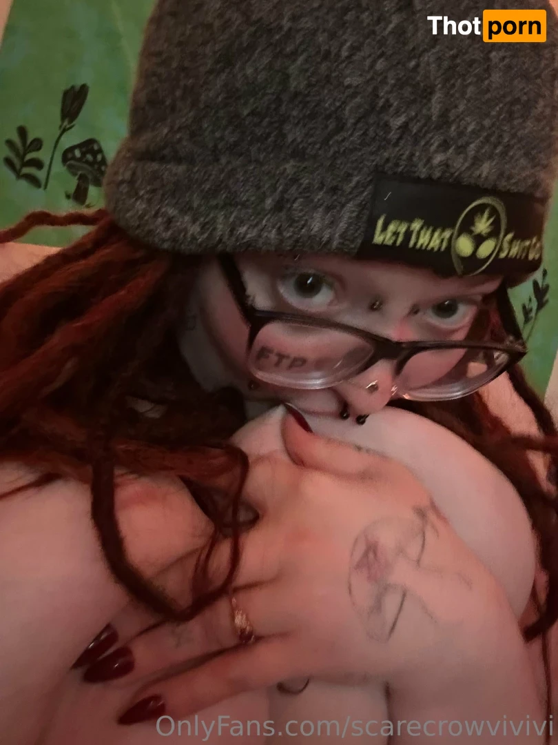 scarecrowvivivi 16581186