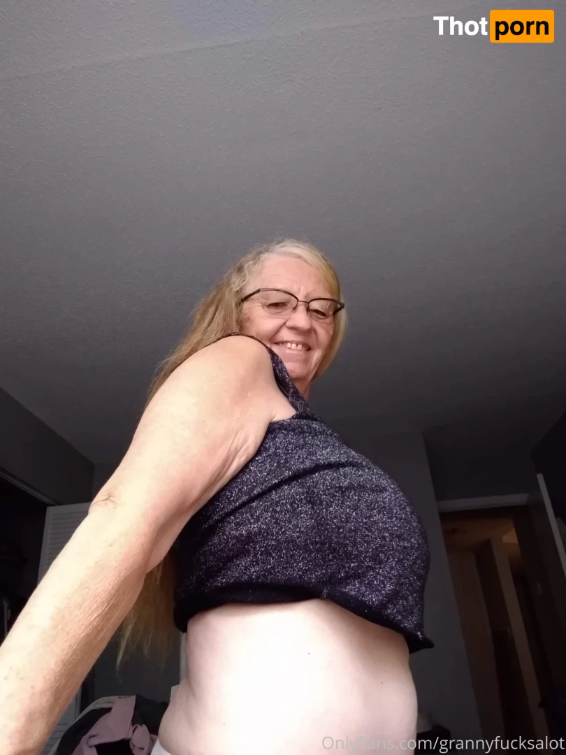 grannyfuxalot 16582844
