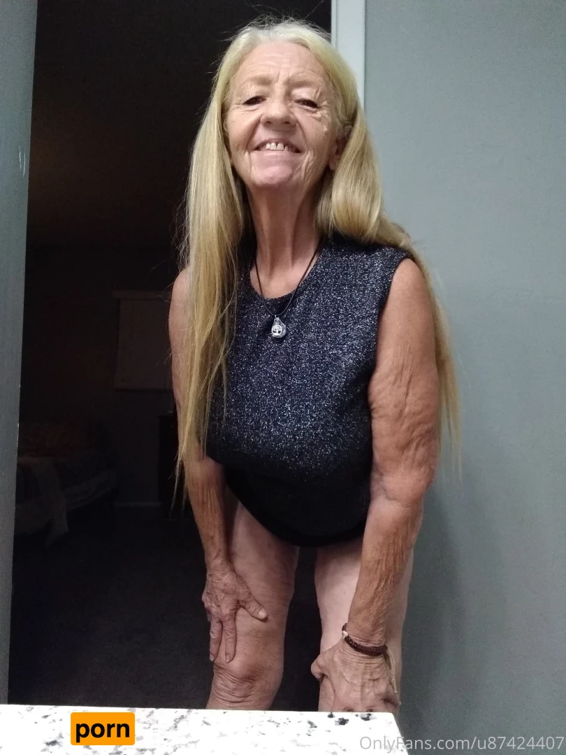 grannyfuxalot 16582992