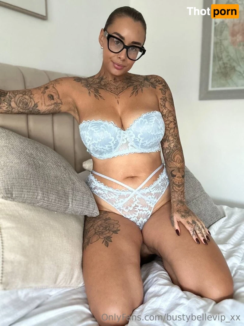 bustybellevip_xx 16582856