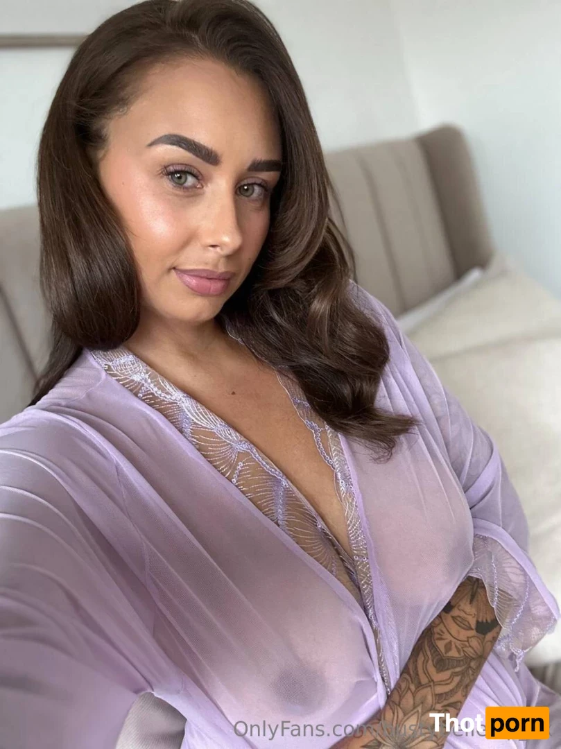 bustybellevip_xx 16582868