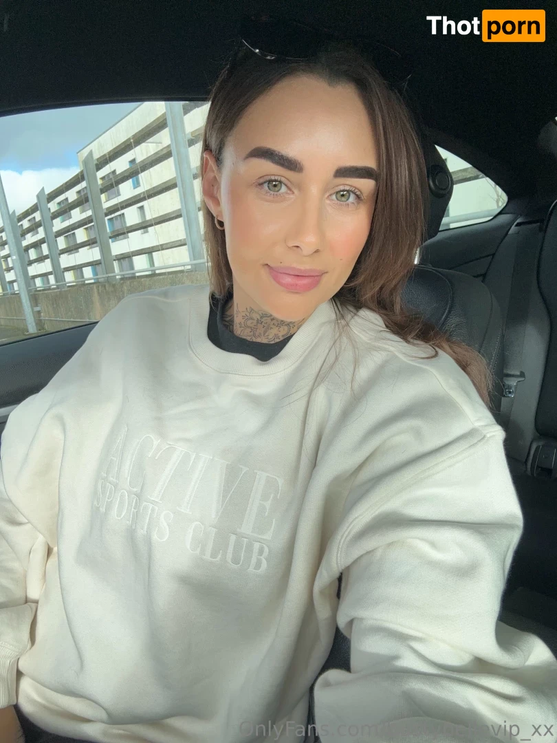 bustybellevip_xx 16582871